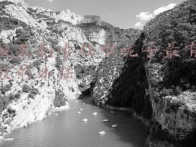 被鱼刺卡住喉咙了最有效的办法