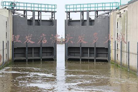 理发店头发护理多少钱一次-理发店头发护理多少钱