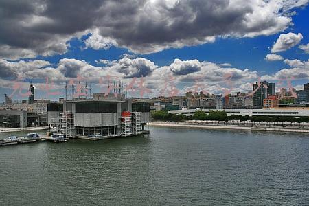 店里面的充电宝多少钱一个；店里面的充电宝多少钱一个华为