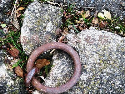 超薄笔记本电脑