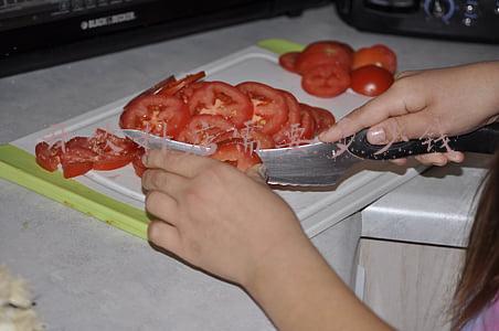 开个饮料厂需要多少钱：开饮料厂需要多少钱