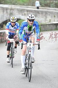固态硬盘什么牌子好