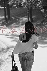 卡姿兰眉粉里面的眉膏怎么用(眉笔眉粉眉胶染眉膏，拯救画眉小白！)