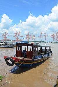 汽车坐垫排行榜10强 了解哪种品牌好(中国十大汽车坐垫品牌是哪些？)