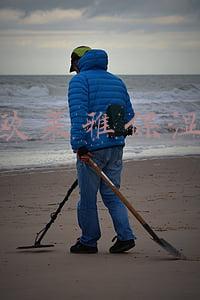 欧莱雅保湿水凝露怎么用(爽肤水推荐：有效补水维持弹性蛋白活力，一弹出水，焕活好气色)