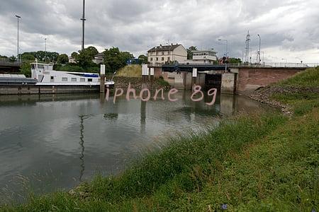 iphone 8g