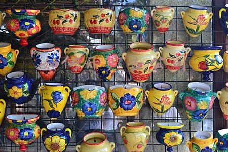 如何开广告公司