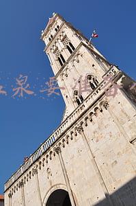 泡温泉要准备什么(泡真温泉需要准备什么？)