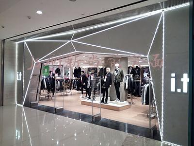 js刷新当前页面