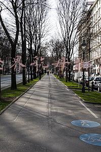 世界航母排名前十(美媒盘点世界各国航母实力｜美国：“尼米兹”级和“福特”级航母)