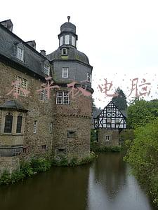 windows平板电脑推荐(6000元出头！微软新款平板开卖：性能系统都很强，力压苹果)