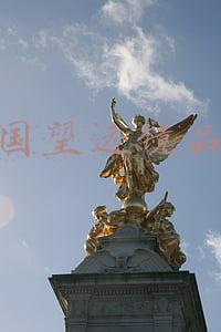 国产望远镜品牌排行(怎么挑选买一台更香的望远镜？（品牌篇）)