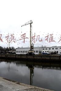 双模手机有哪些(2020年第一发：5款价格好、有辨识度的5G双模手机种草给你)