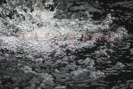 雅诗兰黛眼霜价格