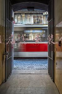 网店怎么装修店铺图解(淘宝的店铺装修布局应该怎么操作？分享心得经验)