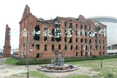 抖音数字营销(解密抖音电商商家经营方法论：雪球式增长的底层逻辑)