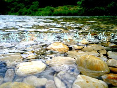 快手灌完(每天搜索3亿次，他们在快手找什么？)