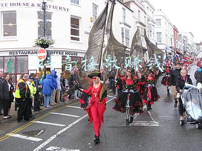 抖音桔梗(云南的3万花农，正在用抖音改变命运)