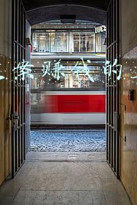 关于钱的抖音文案(虎年第一条朋友圈抖音文案，在这13句话里，晚安)