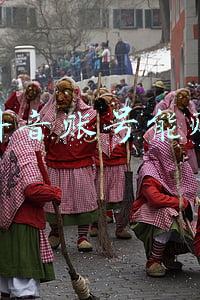 在抖音注册企业账号要多少钱(了解抖音企业号，如何实现变现？)