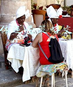 自媒体运营策略文献综述