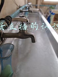 临沂带货主播(直播带货火热！山东临沂：店主成主播，两天卖40万单)