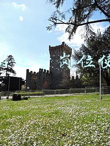 产品运营岗位招聘(如何招聘到优秀的运营人才？)