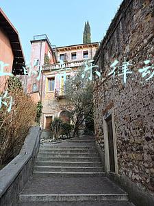 抖音上的音乐律动是怎么做的