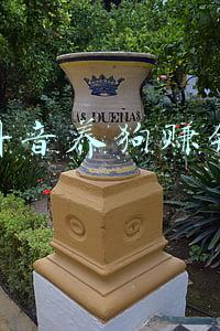 拼多多养狗赚钱能提现(拼多多真的让我重新认识宠物行业，狗粮1块多猫粮牵引2块狗窝3块)