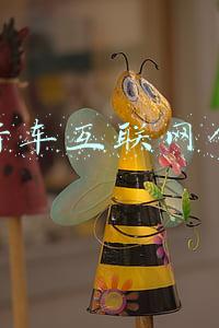 共享自行车创始人(“最惨”共享单车创始人，8个月狂烧2000万，父母入狱负债百万)