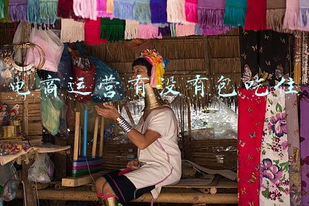 海南包吃住一体公寓(紧邻三亚，有个藏在森林里的康养庭院，包吃住活动多，父母都爱去)