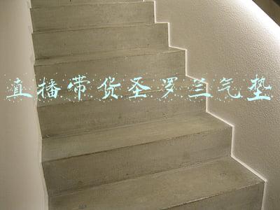 圣罗兰最新款气垫(公认好用的“四大气垫”：菁纯粉感重，YSL轻薄遮瑕，CPB最细腻)