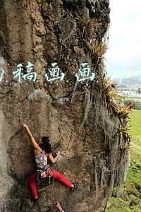 学生怎样画画约稿赚钱(作为美术生，在上学期间怎么通过画画赚钱？)