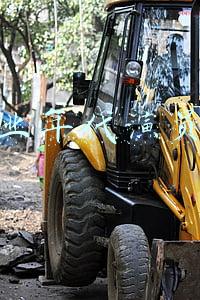 电视剧创业年代演员表(华鼎奖上袁姗姗大变样，山根太高鼻翼很宽，女星动鼻需谨慎)