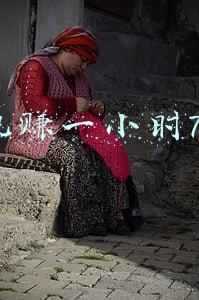 挂机赚一小时75元靠谱吗(挂机一小时赚75元？天上真的掉馅饼了！真相颠覆你想象)