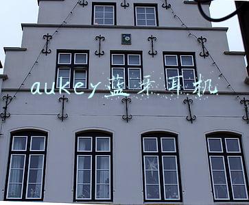 aukey蓝牙耳机怎么连接手机(被颜值吸引，没想到音质也非常好，AUKEY T10真无线耳机开箱测评)