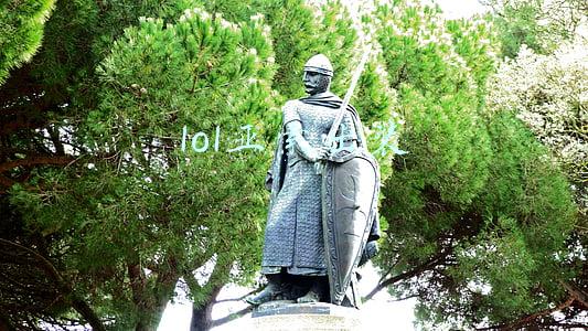 lol亚索出装最新(LOL亚索最强出装套路评测：三相流？无尽流？谁最牛？)