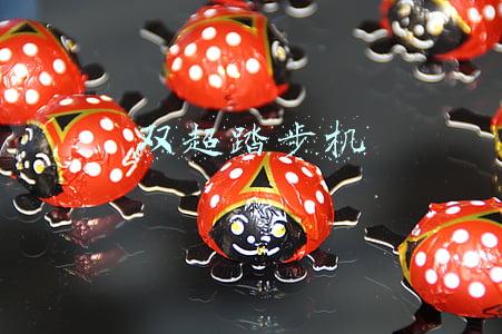 双超踏步机阻力调节图解(在家锻炼不用愁 有踏步机来帮忙)