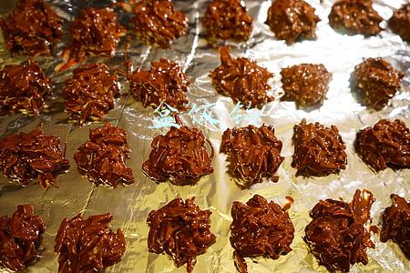 盒饭钩钓鱼效果如何(近处钓不到鱼？使用盒饭钓法，鲫鱼爆护很容易)