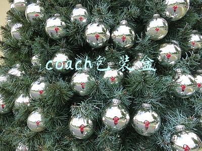 coach包装盒真假鉴别(奢侈品鉴定真假｜coach蔻驰包包十秒辨别真伪的方法)