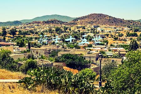 骑士十五世越野车(速度与激情5中的这台骑士十五世，记得吗)