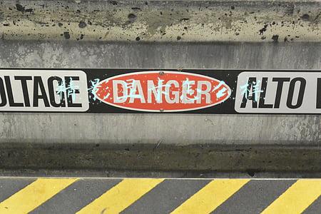 精影的显卡到底能不能用(谁再说精影是山寨显卡！精影显卡可是被AMD官网承认了！:p)