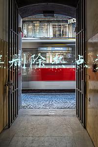 华为手机怎样删除热点资讯(大连移动首次实现海上航线5G信号覆盖；云南移动打造迪庆有色5G边缘数据中心 | 36氪5G创新日报0216)