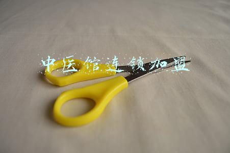 中医馆连锁加盟需要什么手续(新手创业如何开中医理疗养生馆加盟项目？)
