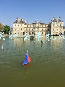 女生现在买什么手机比较好(春节手机购买指南丨从入门到高端，总有一款适合你)