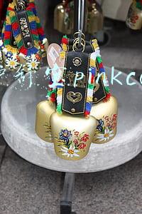 护舒宝pinkcess广告(超市经营之卫生巾的操作)