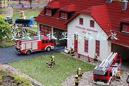 平板电脑改显示器(旧电脑显示器别扔了，这样简单改造一下，立马发挥大作用)