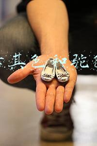 卡其色和驼色 卡其色和驼色