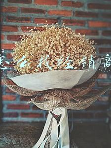 酒水批发怎么找经销商(怎样找到合适的酒水经销商)