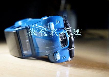 微信招代理可不可以信(女微商注册三个微信号 骗了下级代理14万多元)